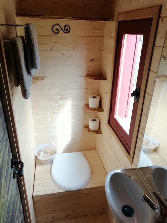 Balad'Ane Bed & Breakfast Flachères Eksteriør bilde