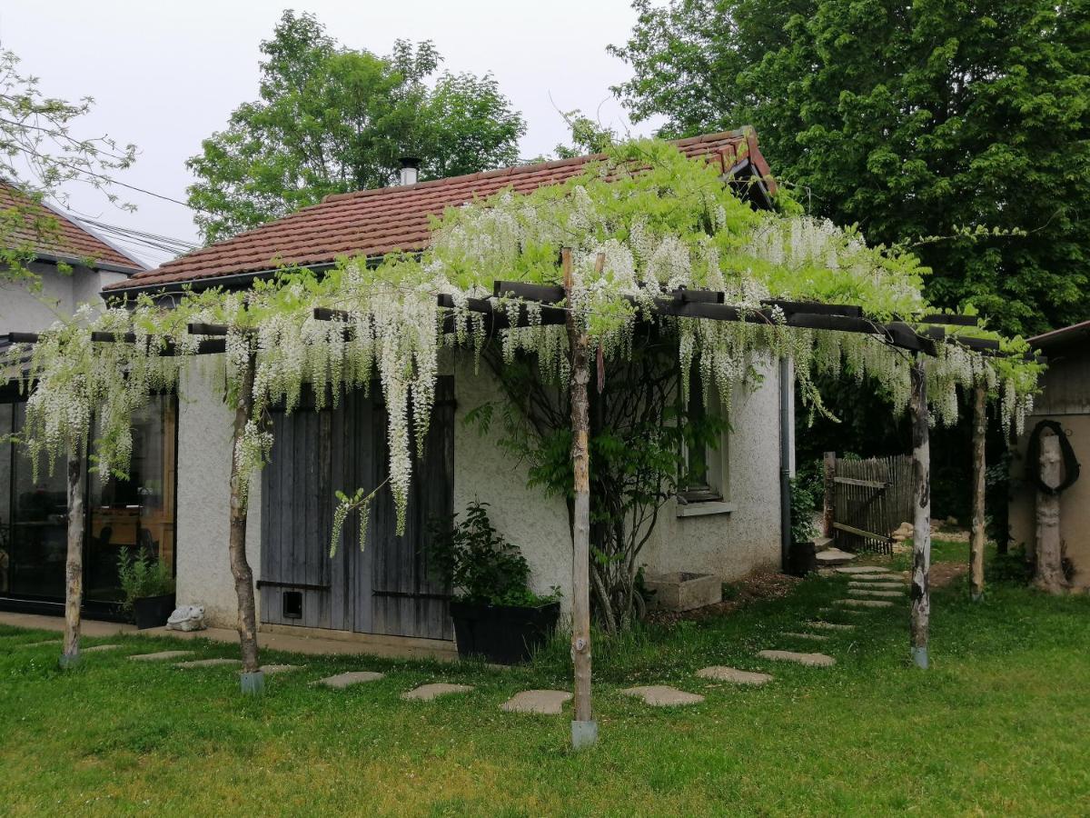 Balad'Ane Bed & Breakfast Flachères Eksteriør bilde